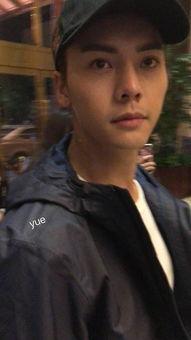 娱乐圈吃瓜辉总,揭秘吃瓜辉总背后的故事